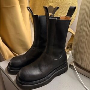 Bottega Veneta Black Leather Ankle Boots
